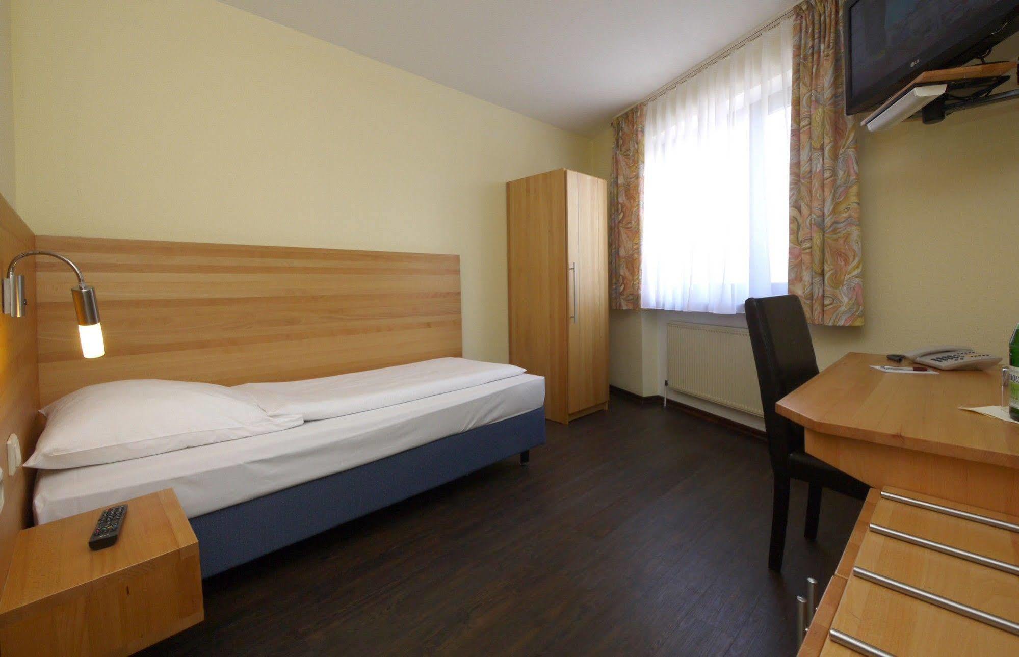 Hotel Pinger Remagen Zewnętrze zdjęcie